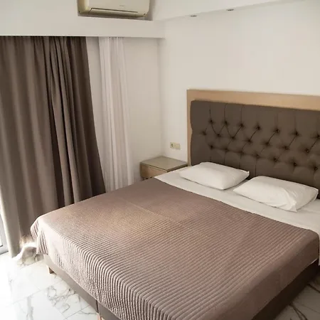 Katherina's * Kéfalos